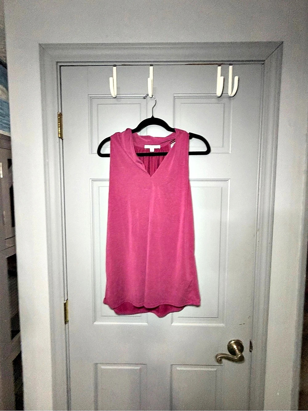 Green Envelope Sleeveless blouse in Pink Size Small